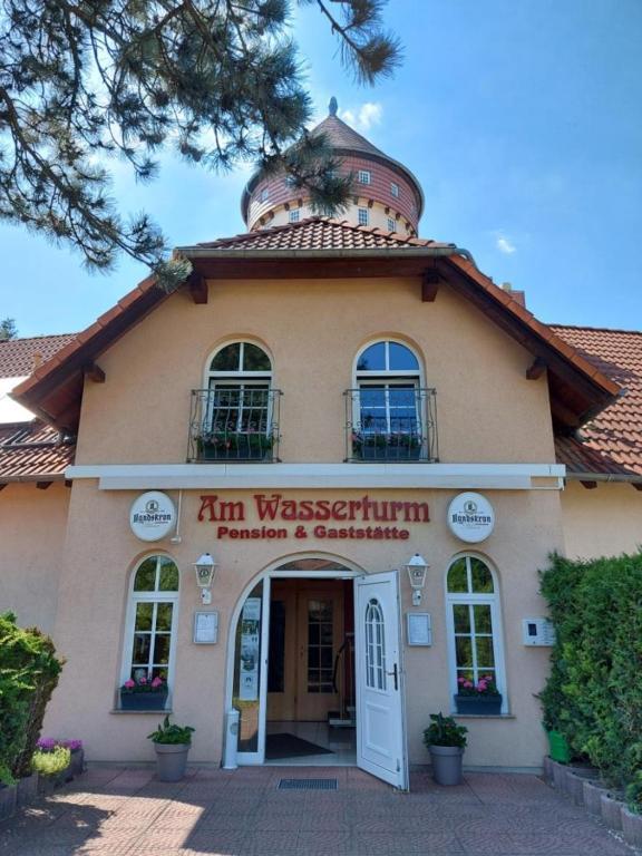 Am Wasserturm Pension Бад-Мускау Экстерьер фото